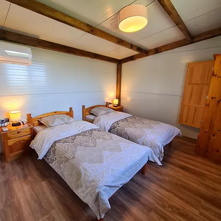 Zornica Holiday home Kondolovo