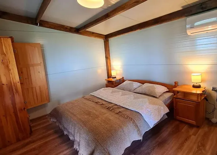 Zornica בית נופש Kondolovo